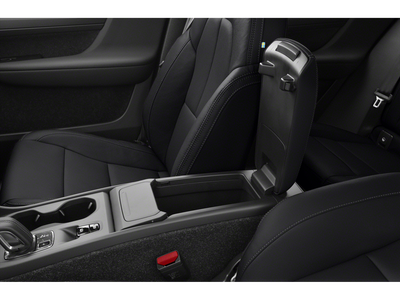 2019 Volvo XC40 Momentum