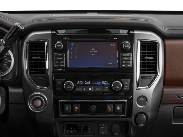2017 Nissan Titan SV