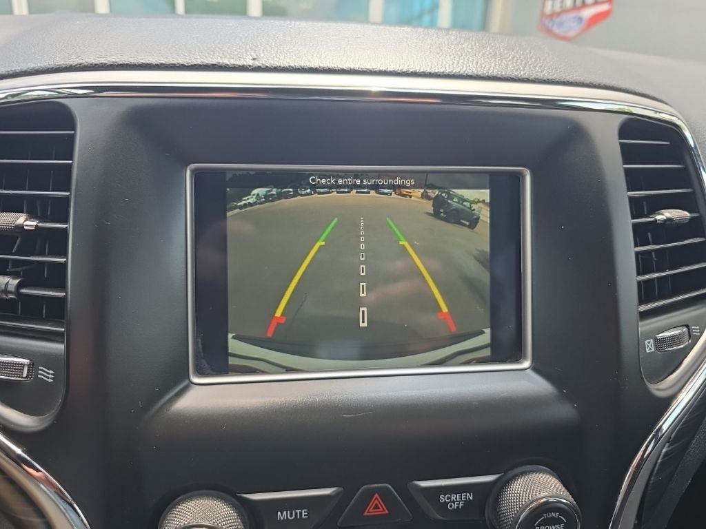 2019 Jeep Grand Cherokee Laredo E