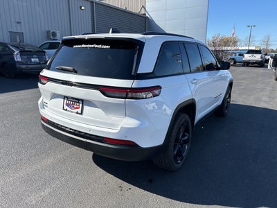 2023 Jeep Grand Cherokee Altitude
