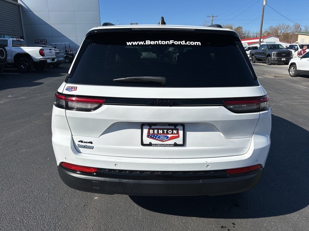 2023 Jeep Grand Cherokee Altitude