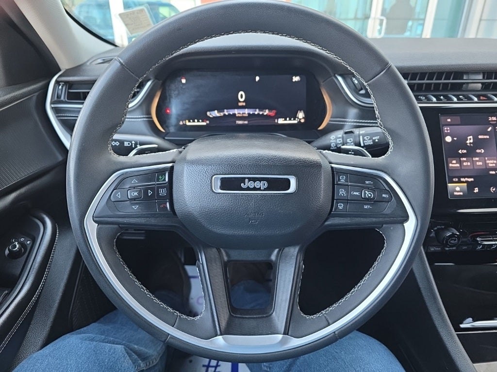 2023 Jeep Grand Cherokee Laredo