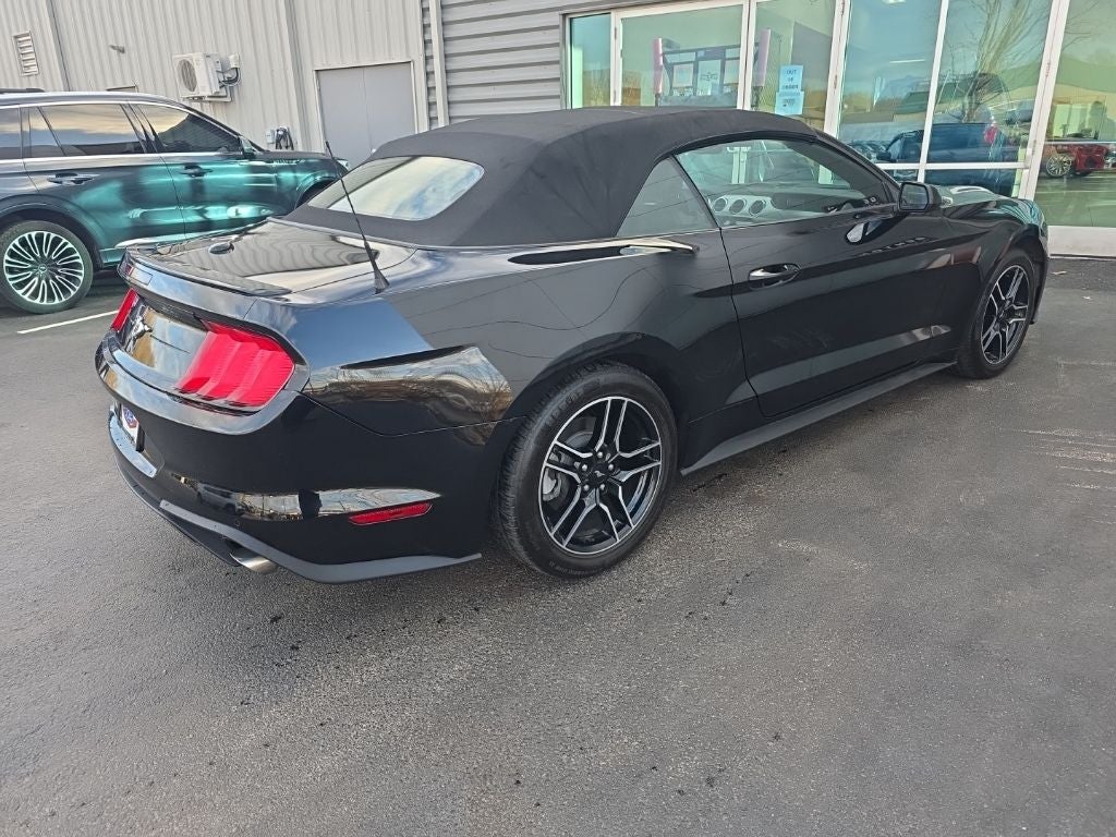 2022 Ford Mustang EcoBoost Premium