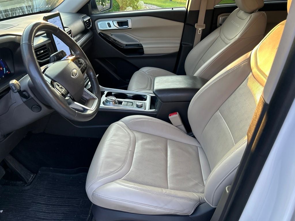 2022 Ford Explorer Platinum