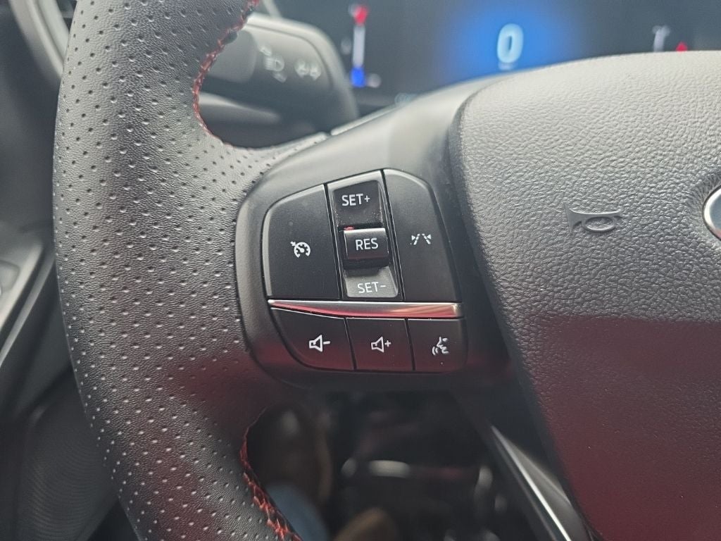 2025 Ford Escape Hybrid ST-Line