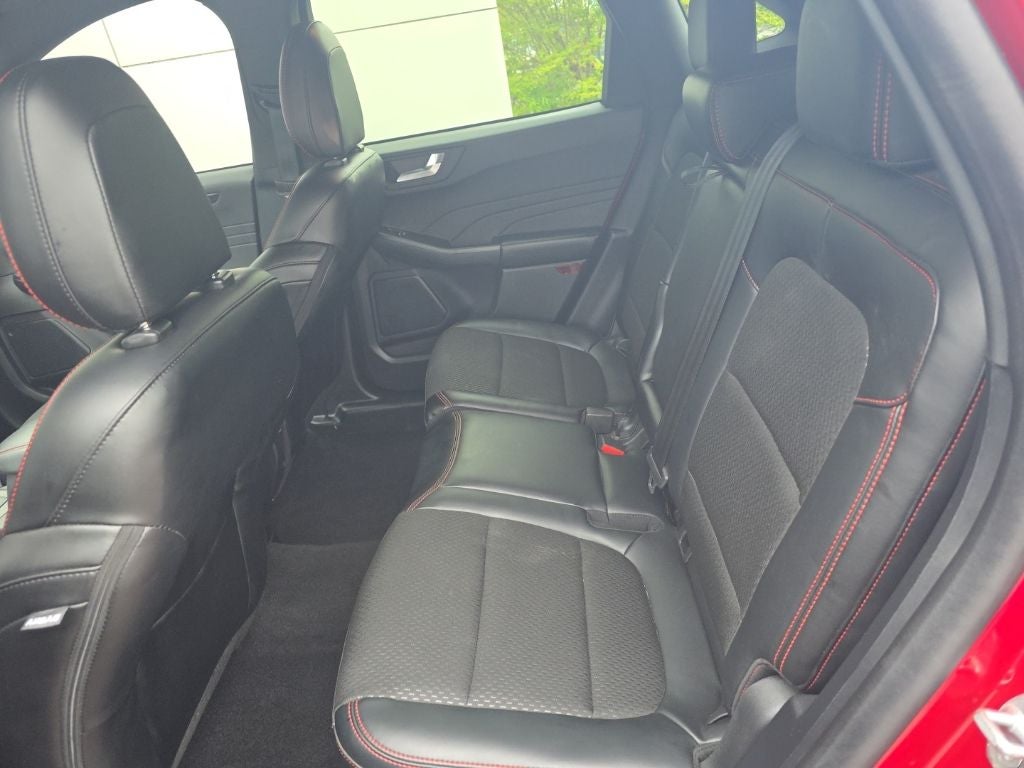 2025 Ford Escape Hybrid ST-Line