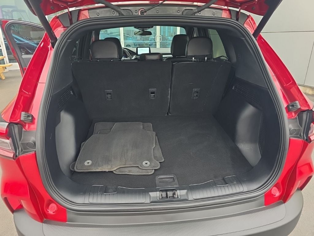 2025 Ford Escape Hybrid ST-Line