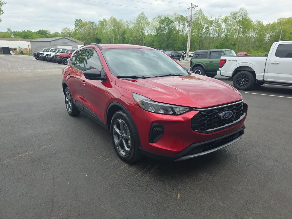 2025 Ford Escape Hybrid ST-Line