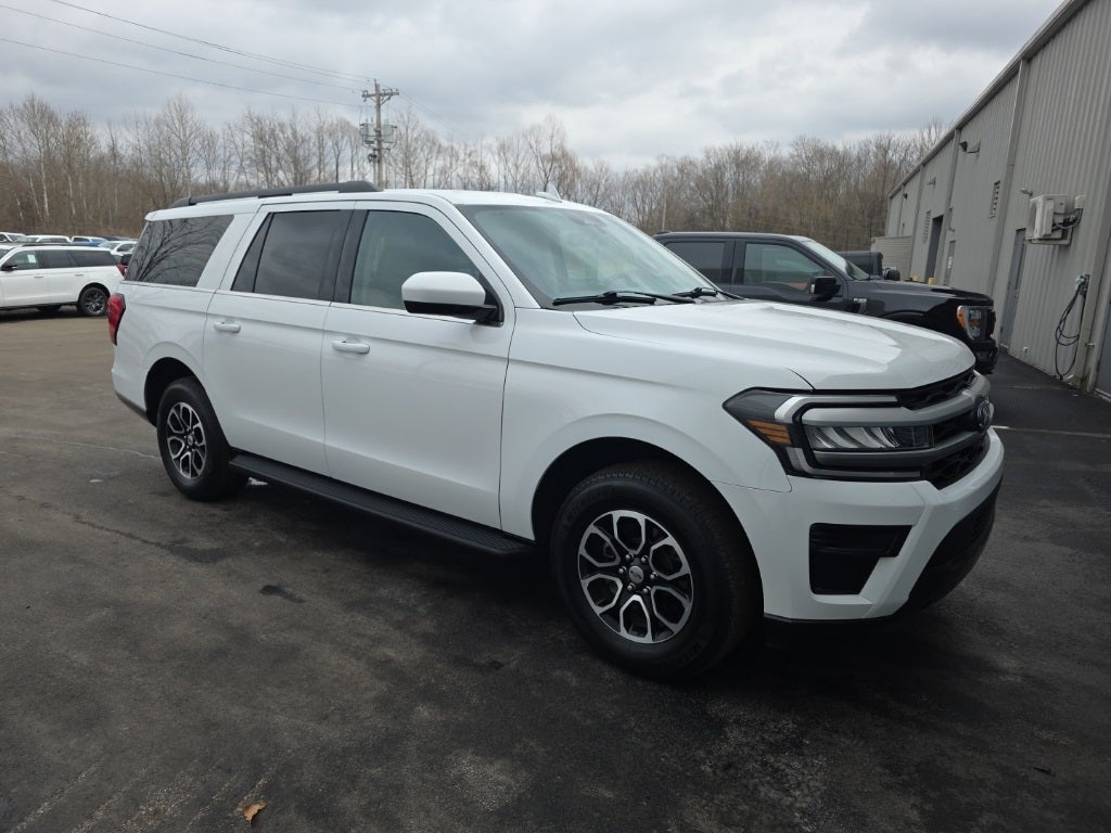 2024 Ford Expedition Max XLT