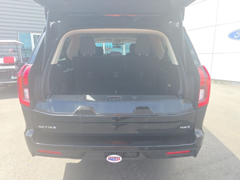 2025 Ford Expedition Max Active