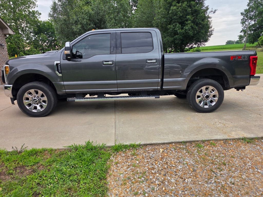 2019 Ford F-250SD Lariat