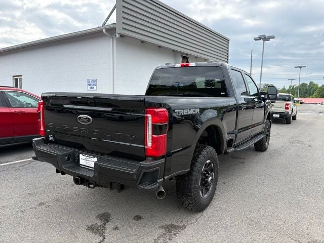 2026 Ford F-350SD F-350® Lariat®