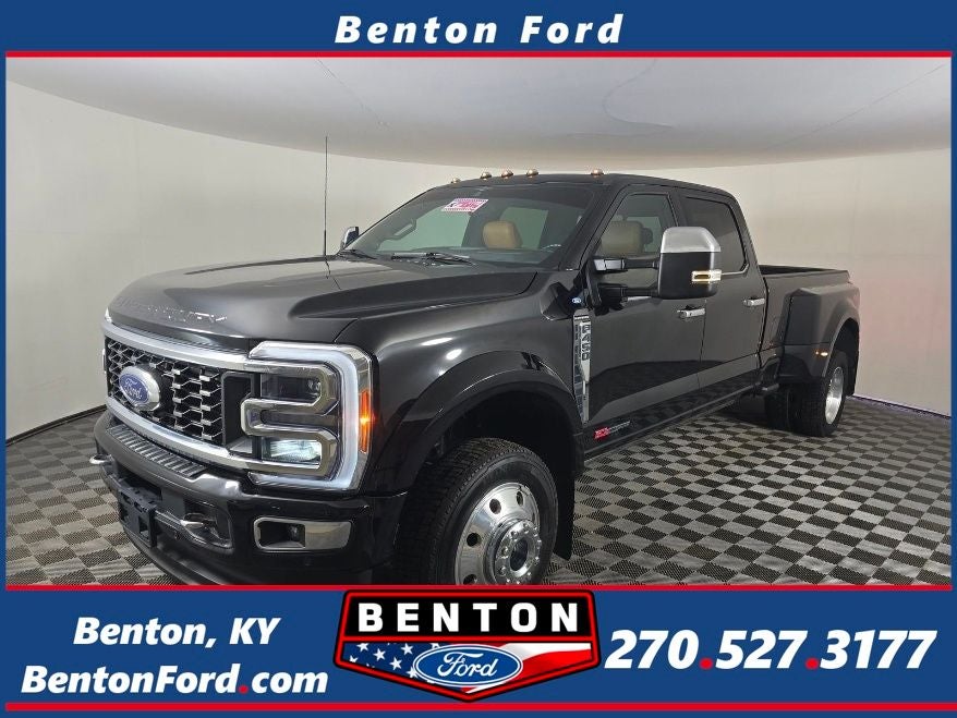 2023 Ford F-450SD Platinum