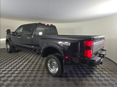 2023 Ford F-450SD Platinum