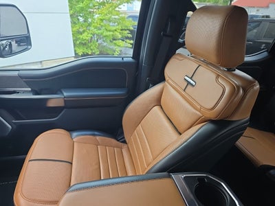 2023 Ford F-450SD Platinum DRW