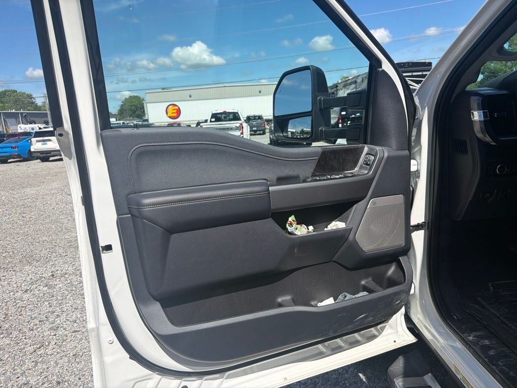 2026 Ford F-450SD Lariat DRW