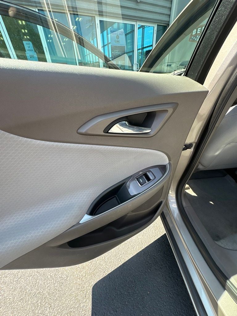 2023 Chevrolet Malibu LS 1FL