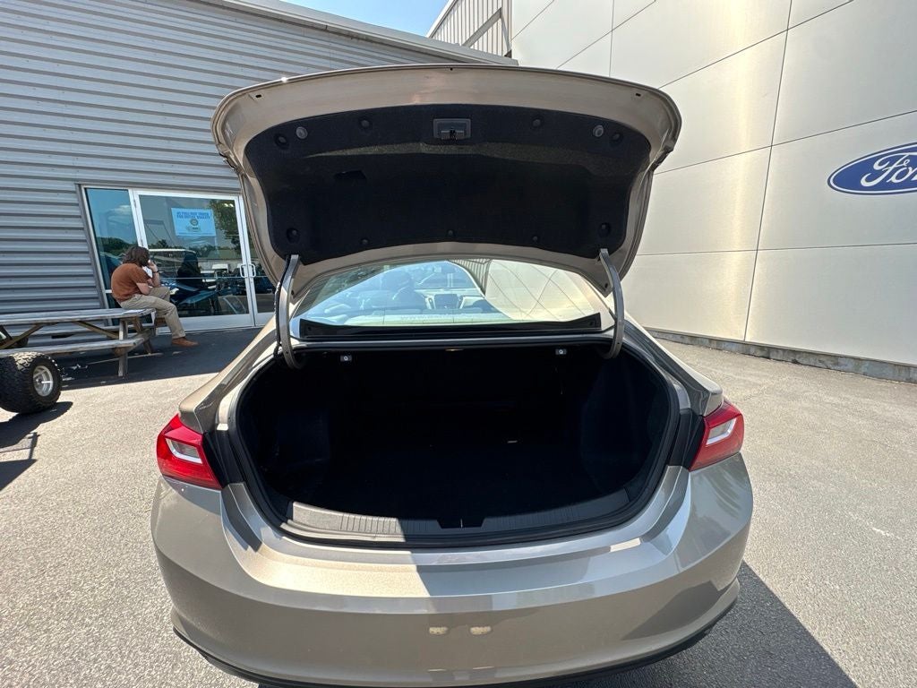 2023 Chevrolet Malibu LS 1FL