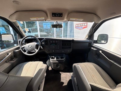 2025 Chevrolet Express 3500 LS Passenger