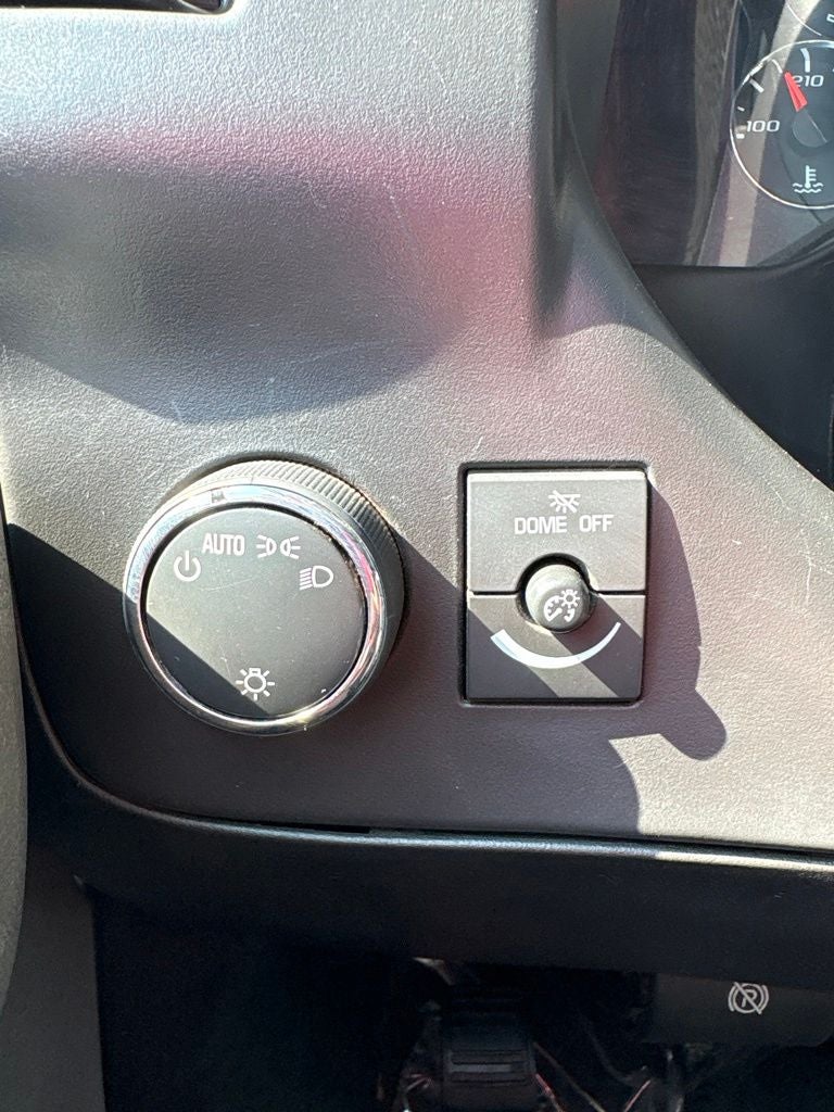 2025 Chevrolet Express 3500 LS Passenger
