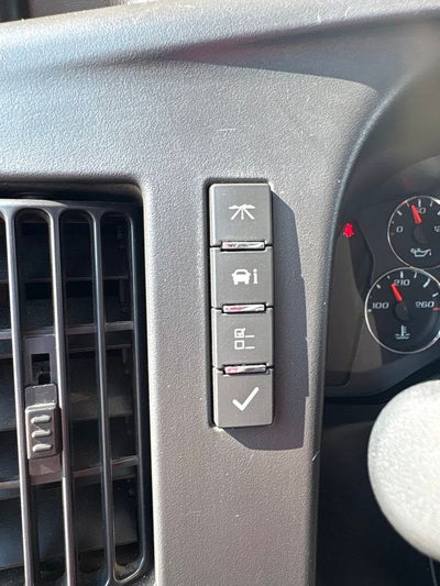 2025 Chevrolet Express 3500 LS Passenger