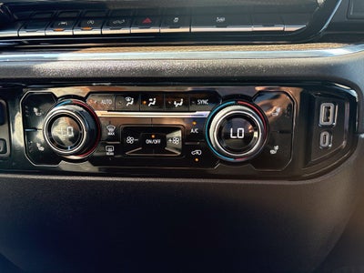 2025 Chevrolet Silverado 1500 LT LT1