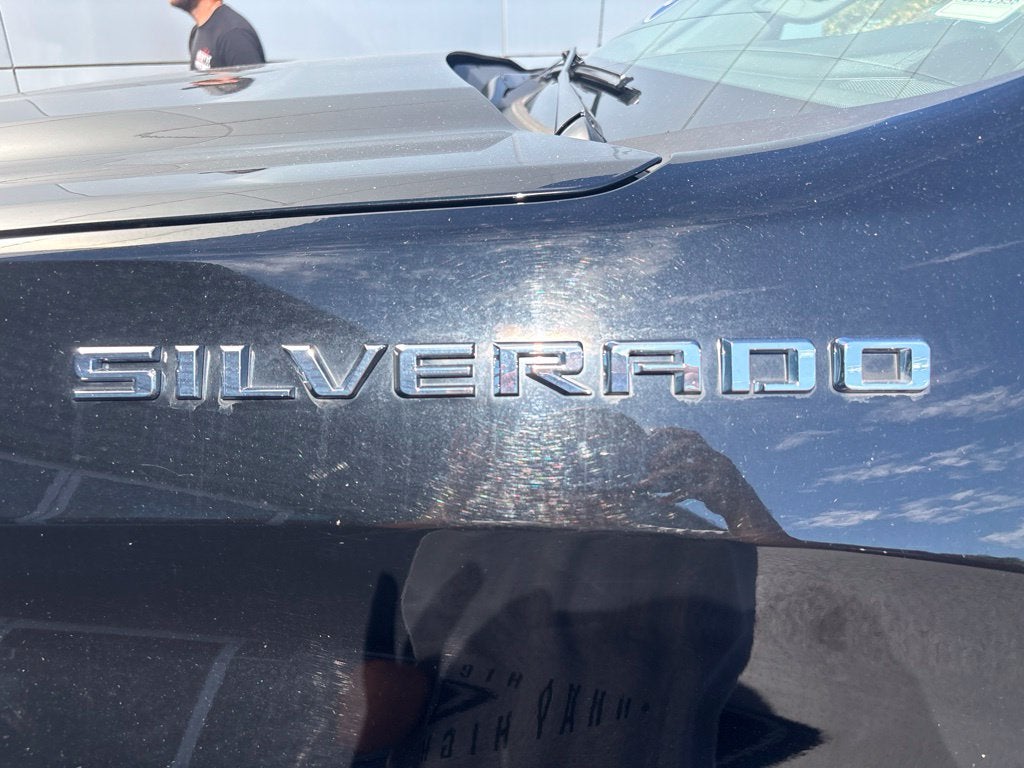 2025 Chevrolet Silverado 1500 LT LT1
