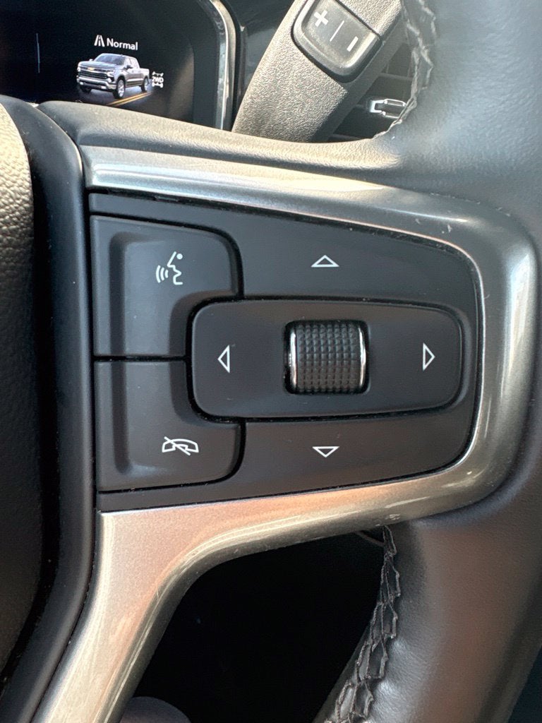 2025 Chevrolet Silverado 1500 LT LT1