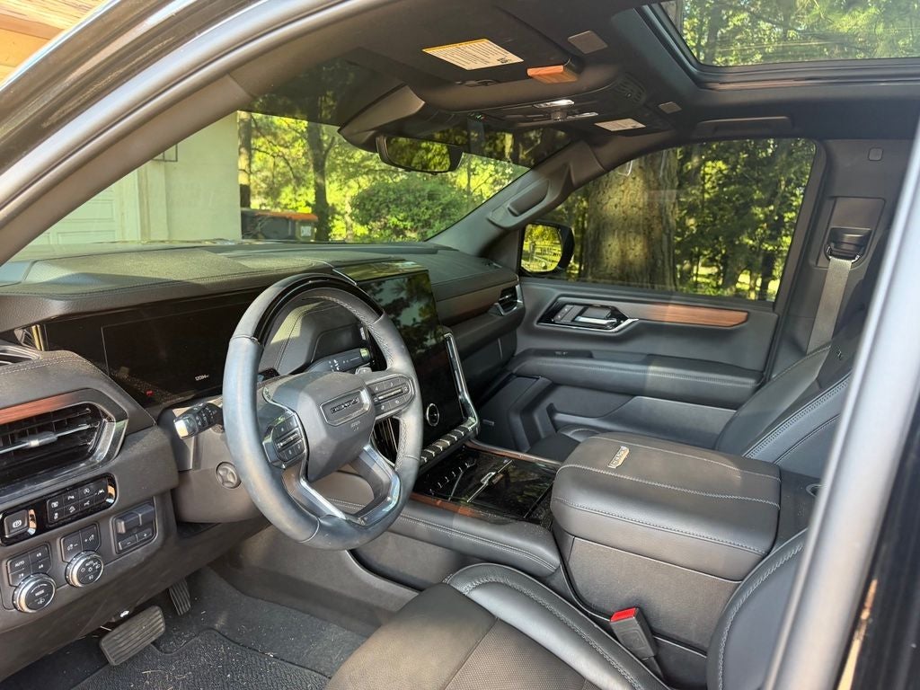 2025 GMC Yukon Denali