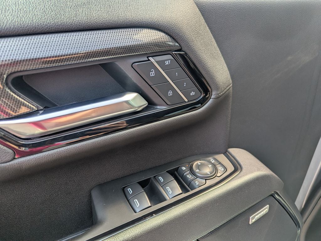 2025 GMC Sierra 2500HD AT4
