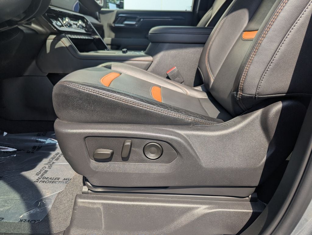 2025 GMC Sierra 2500HD AT4