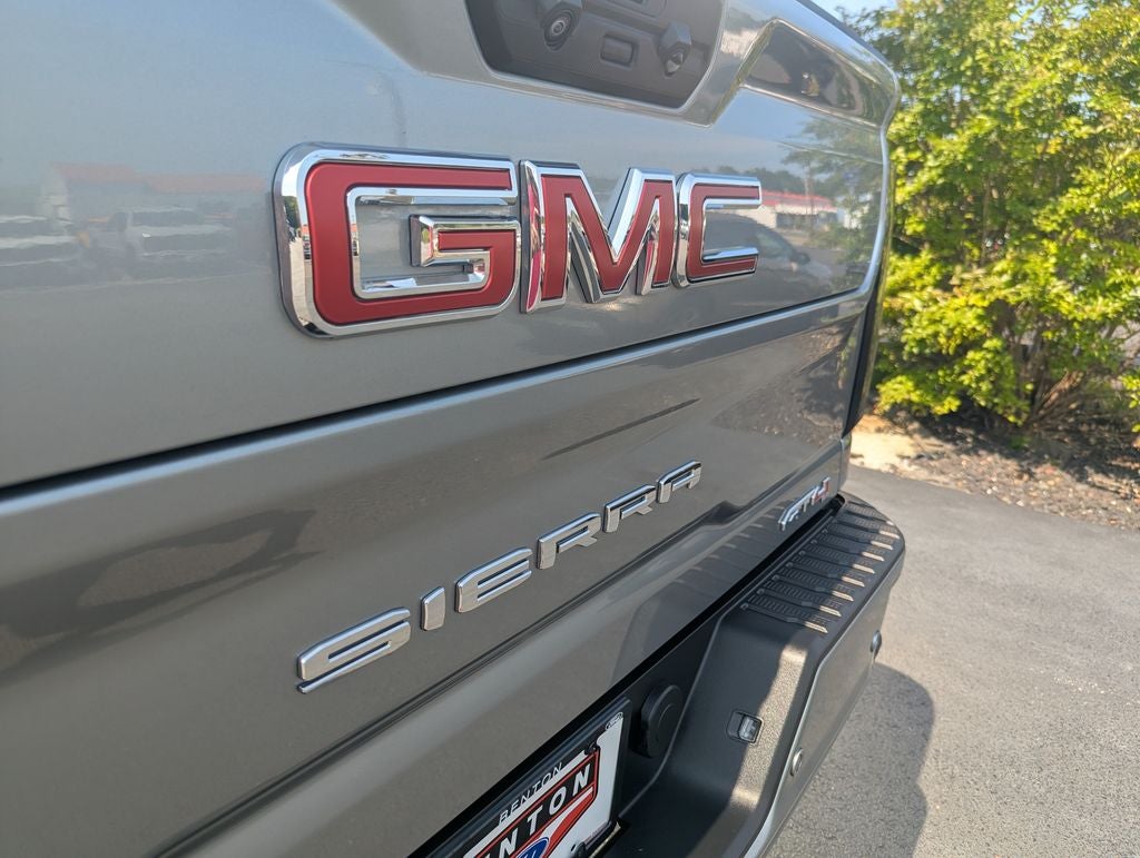 2025 GMC Sierra 2500HD AT4
