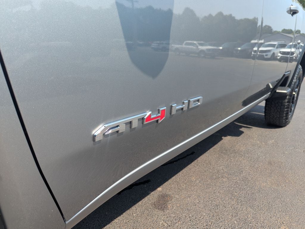 2025 GMC Sierra 2500HD AT4