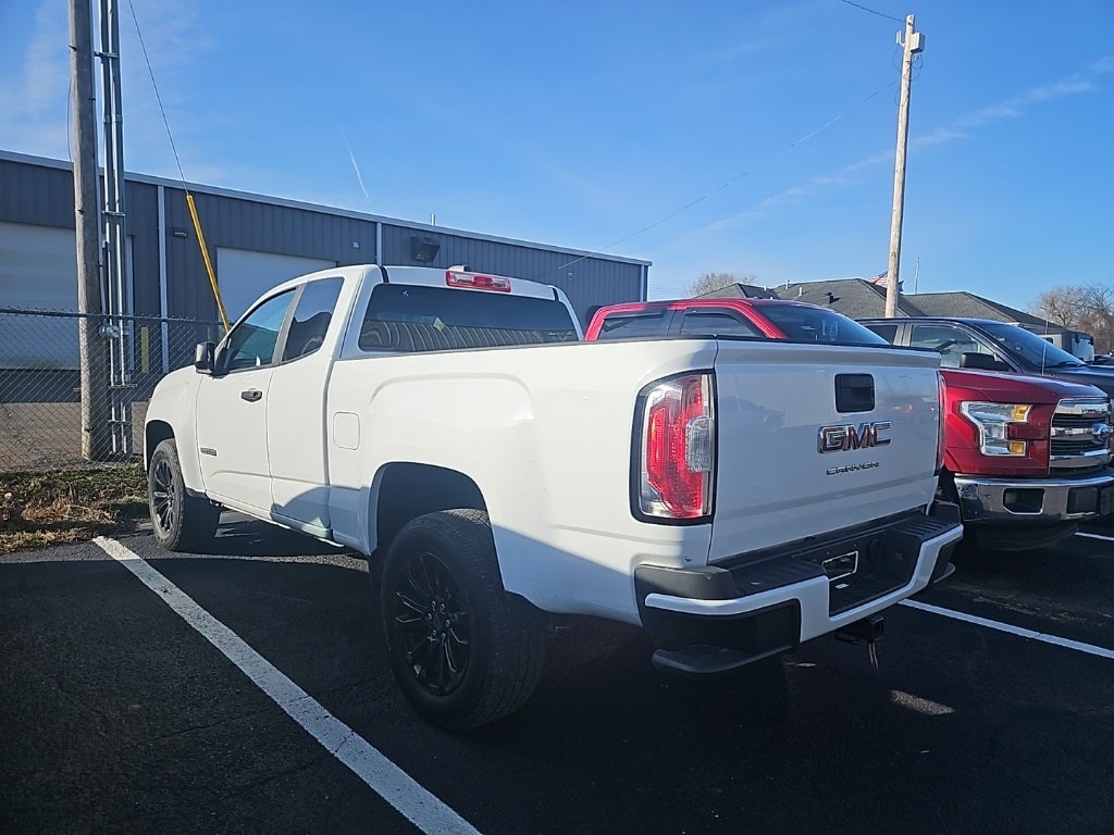 2022 GMC Canyon Elevation Standard