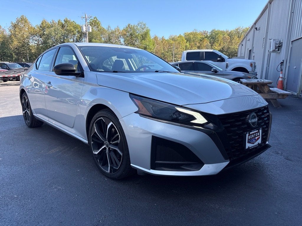 2024 Nissan Altima 2.5 SR
