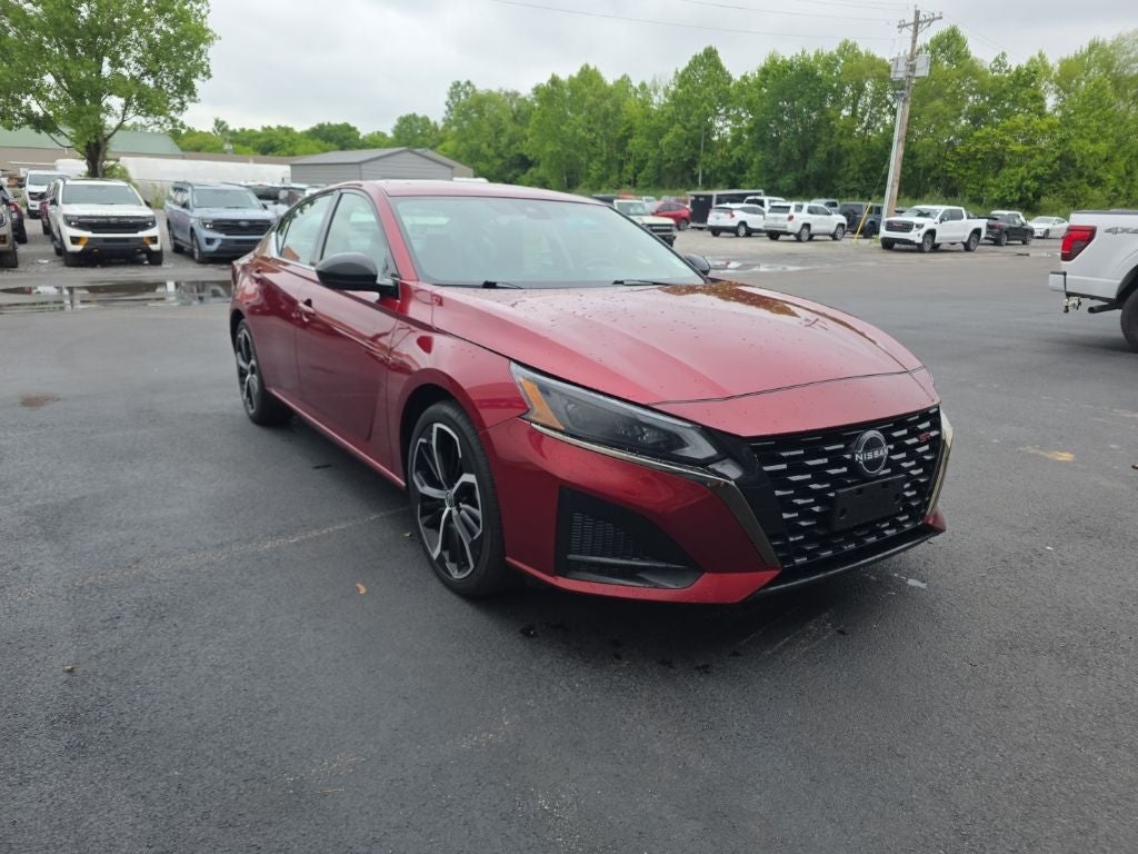 2023 Nissan Altima 2.5 SR