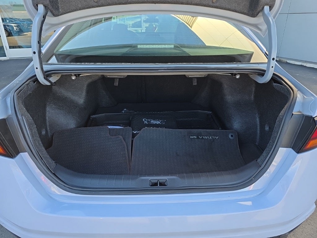 2025 Nissan Altima 2.5 SR