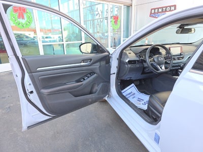 2025 Nissan Altima 2.5 SR