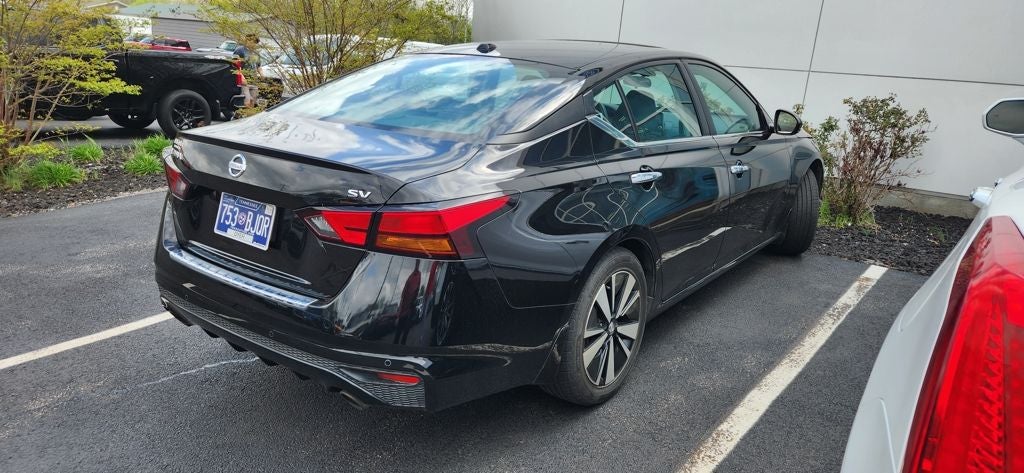 2021 Nissan Altima 2.5 SV