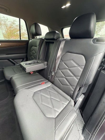 2025 Volkswagen Atlas 2.0T SE w/Technology
