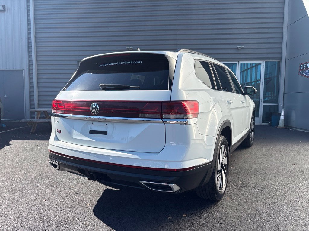 2025 Volkswagen Atlas 2.0T SE w/Technology