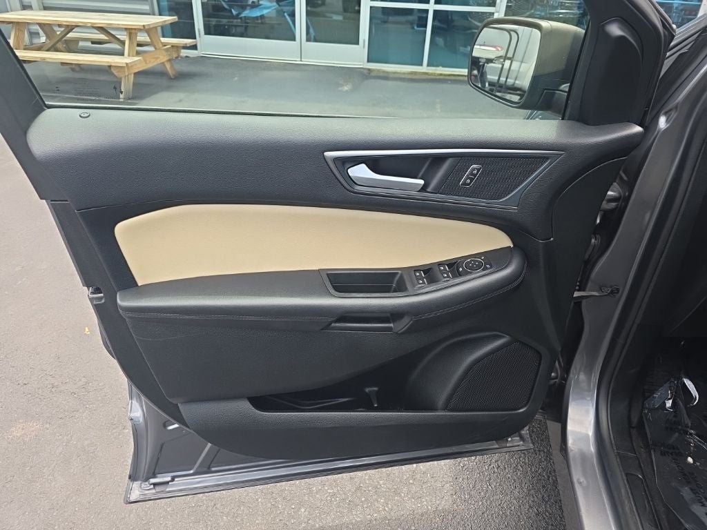 2024 Ford Edge SE