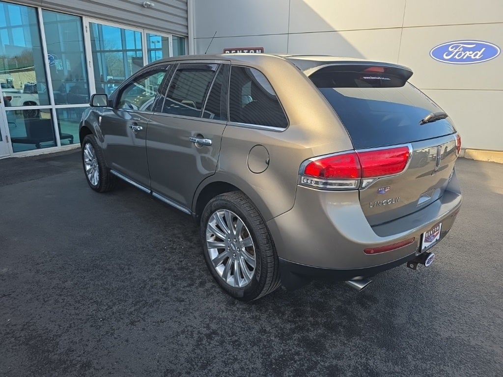 2012 Lincoln MKX Base