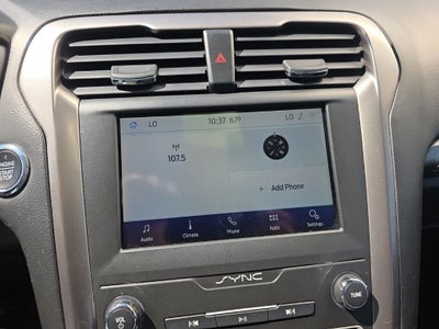 2020 Ford Fusion SE