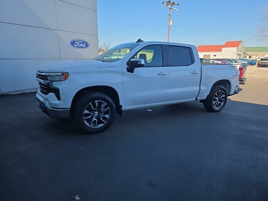 2024 Chevrolet Silverado 1500 LT