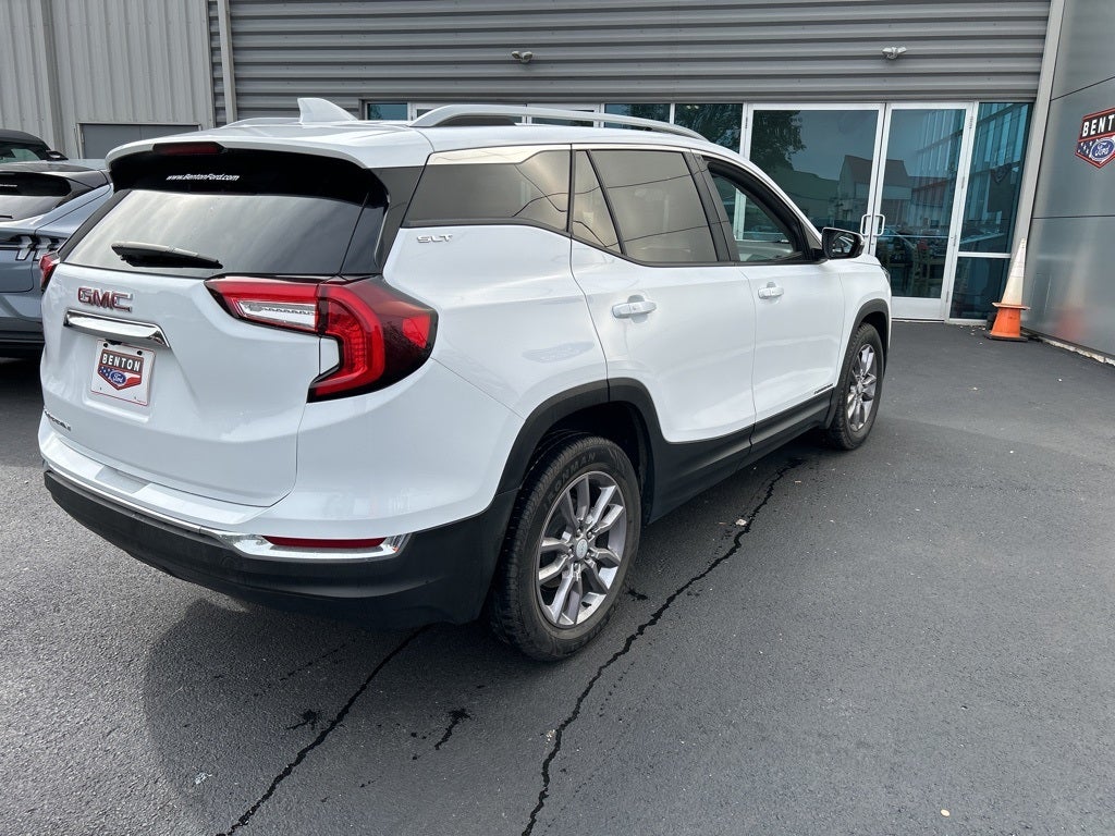 2023 GMC Terrain SLT