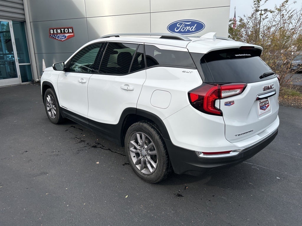 2023 GMC Terrain SLT