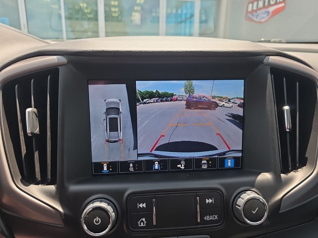 2023 GMC Terrain AT4