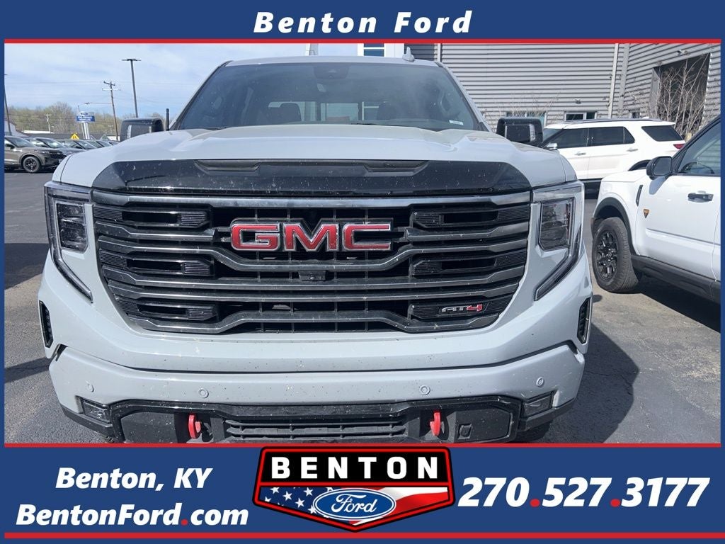 2025 GMC Sierra 1500 AT4
