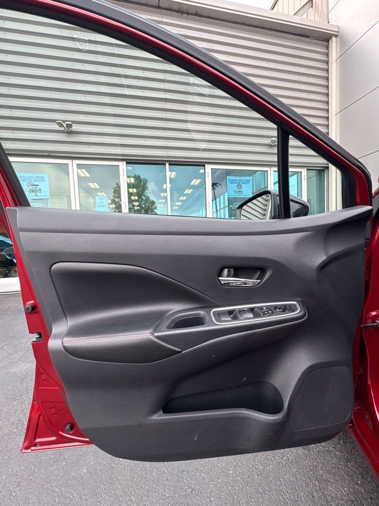 2024 Nissan Versa 1.6 SR